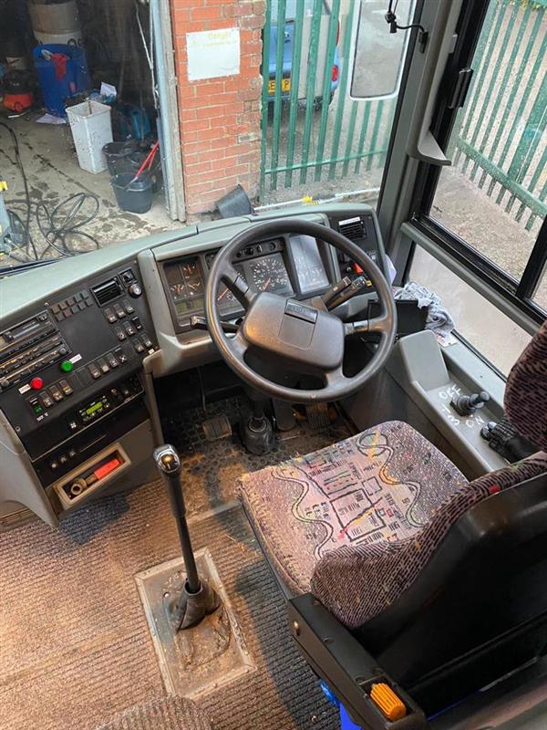 2003 Volvo B12 Van hool T9