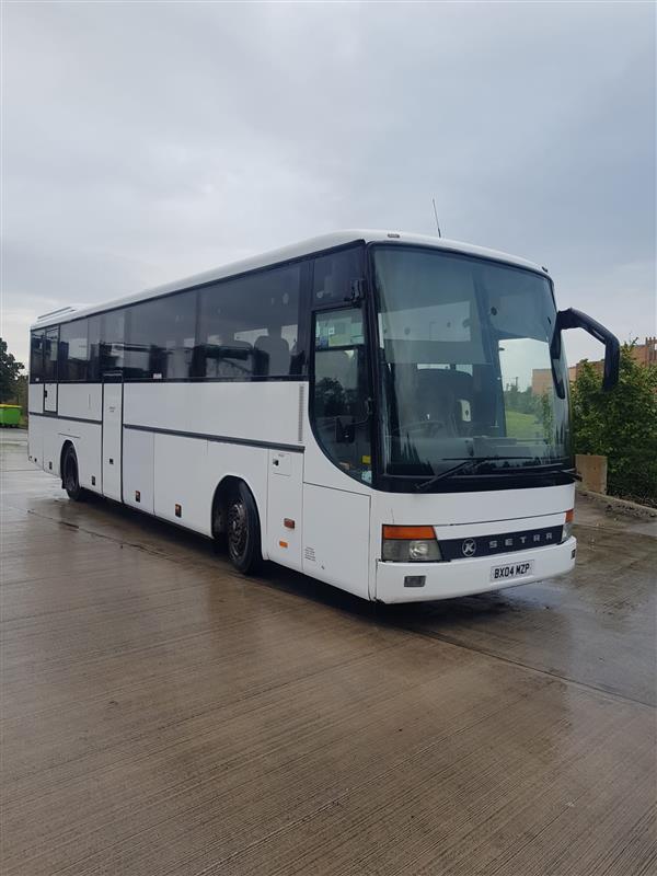 2004 Setra 315 GT 49 Seat coach, 6 speed. 2004 Setra 315 GT 49 Seat coach, 6 speed.
