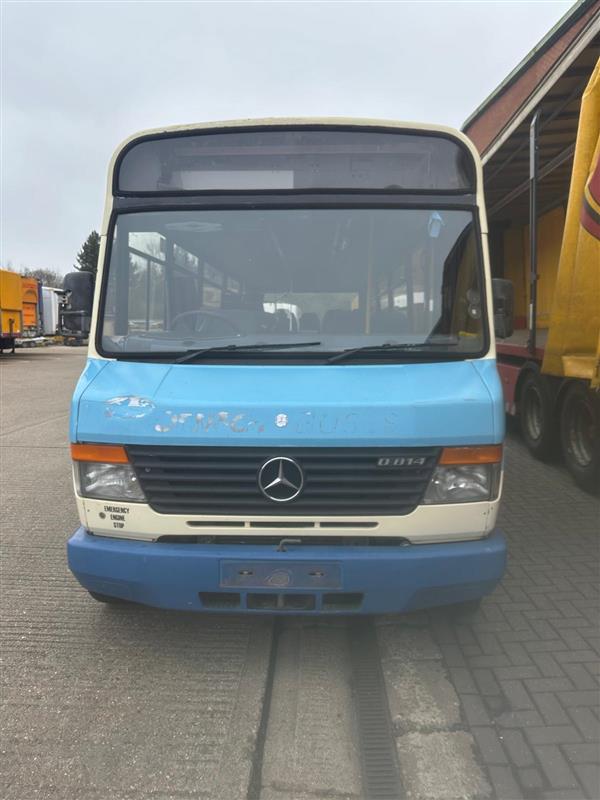 2000 Mercedes 814 Vario Automatic 2000 Mercedes 814 Vario Automatic
