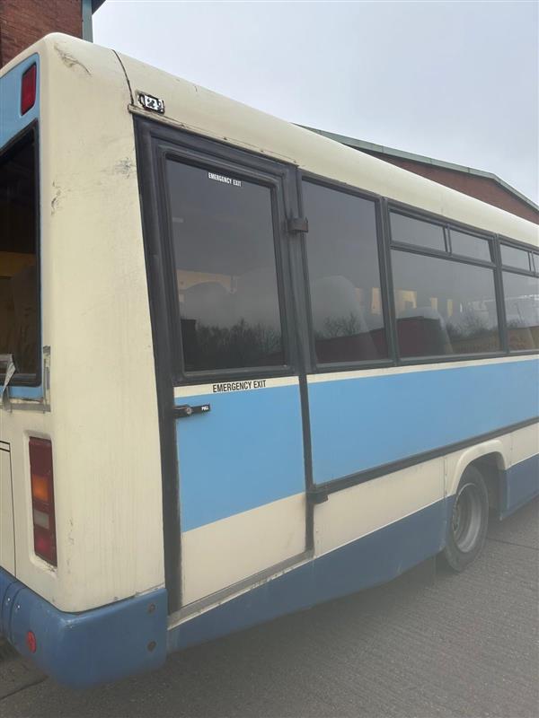 2000 Mercedes 814 Vario Automatic 2000 Mercedes 814 Vario Automatic