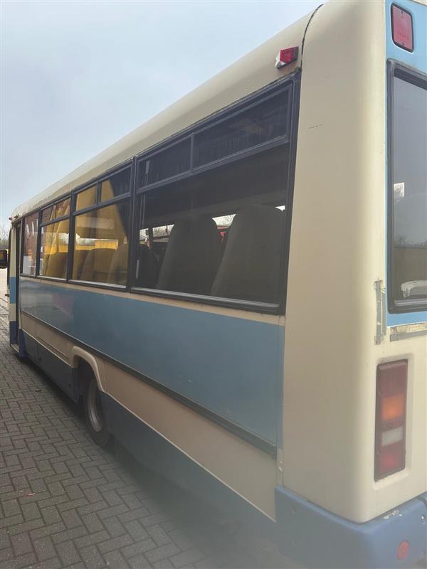 2000 Mercedes 814 Vario Automatic 2000 Mercedes 814 Vario Automatic