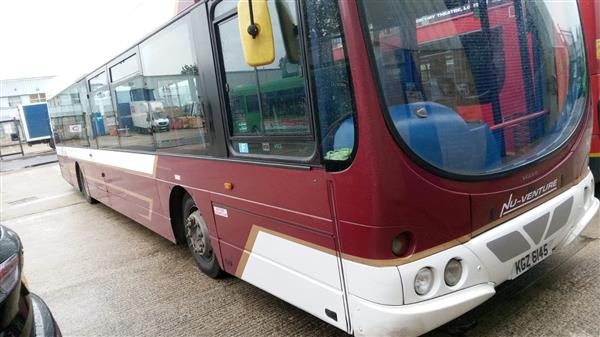 Volvo B7 bus