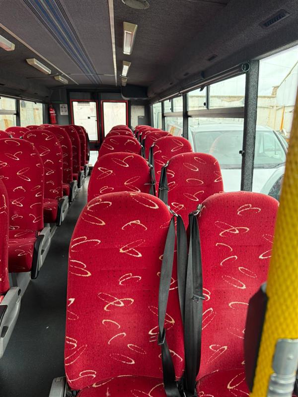 2007 Mercedes Vario 813 Plaxton Beaver series 3