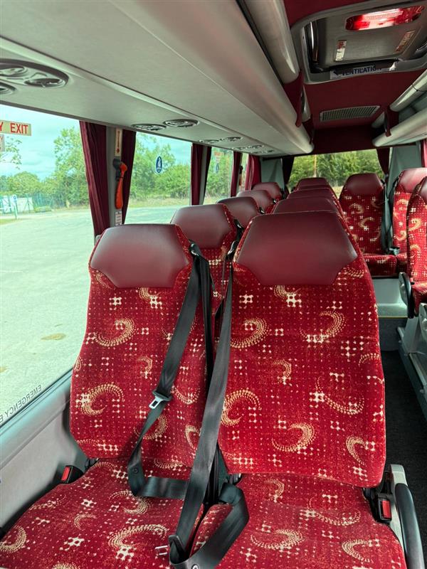 2009 Mercedes 515 cdi  Sprinter 16 seater 