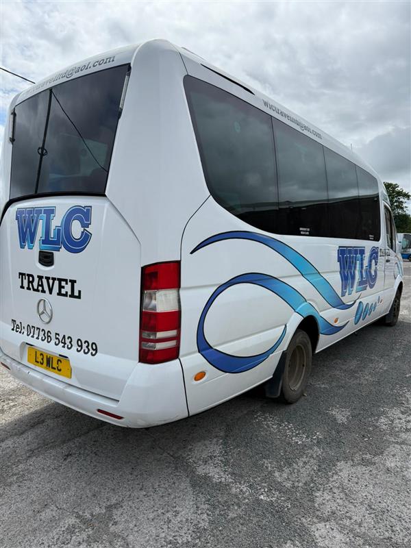 2009 Mercedes 515 cdi  Sprinter 16 seater 