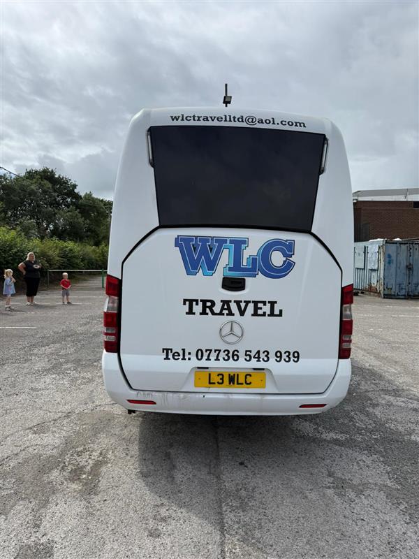 2009 Mercedes 515 cdi  Sprinter 16 seater 