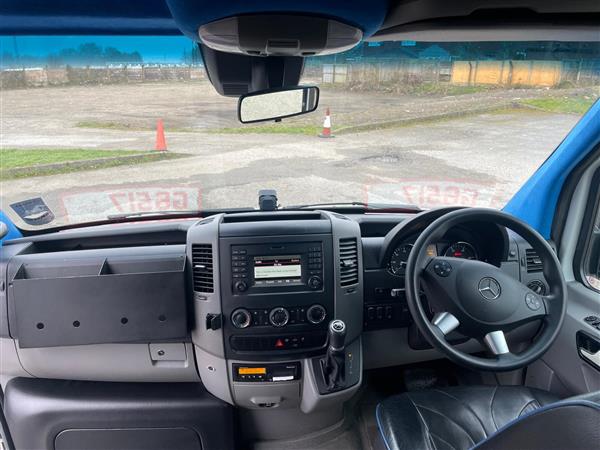 2017 Mercedes sprinter 516cdi 16 seater