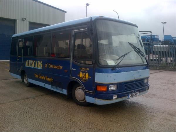 1998 RIGHT HAND DRIVE Toyota coaster 22 SEATER 1998 RIGHT HAND DRIVE Toyota coaster 22 SEATER