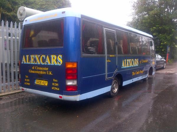 1998 RIGHT HAND DRIVE Toyota coaster 22 SEATER 1998 RIGHT HAND DRIVE Toyota coaster 22 SEATER