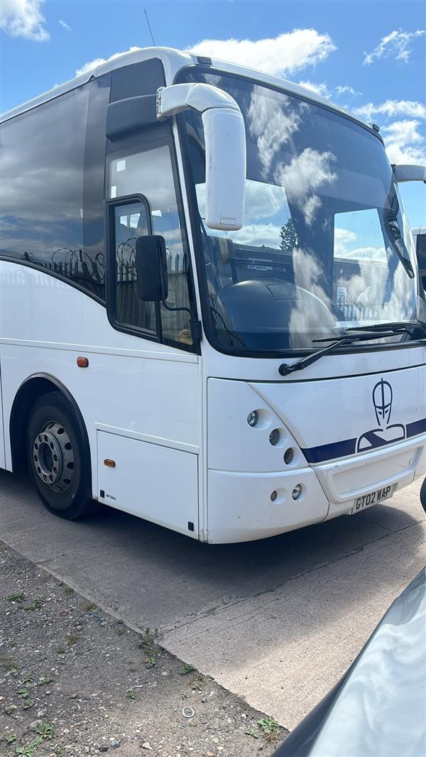 Volvo B12m manual 51 seats Volvo B12m manual 51 seats