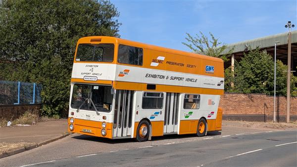 Daimler Fleetlinr exhibition bus
