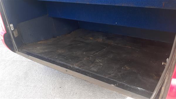 2006 Mercedes vario 33 seat coach 2006 Mercedes vario 33 seat coach